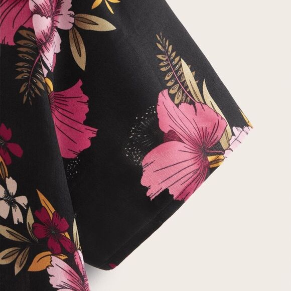 SHEIN Plus Short Sleeve Floral Print Top 0XL 12 - Picture 3 of 10